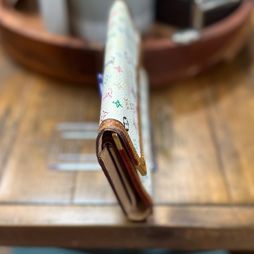 Louis Vuitton X Takashi Murakami White Multicolored Porte Tresor International - Picture 8 of 13